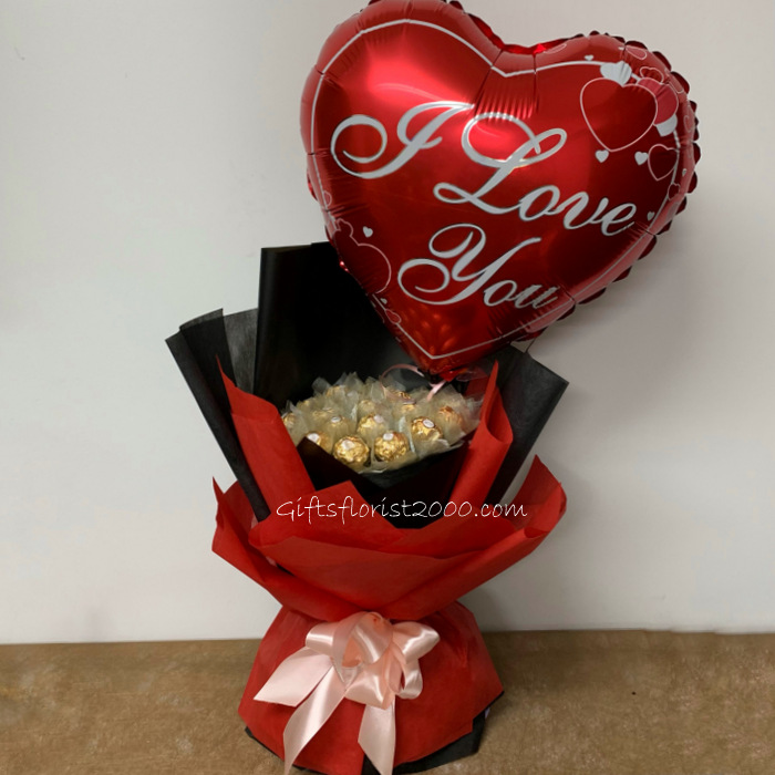 Buy The 'Valentine's Day' Chocolate Bouquet with Balloon, Chocolate &  Flowers Online at desertcartIsrael